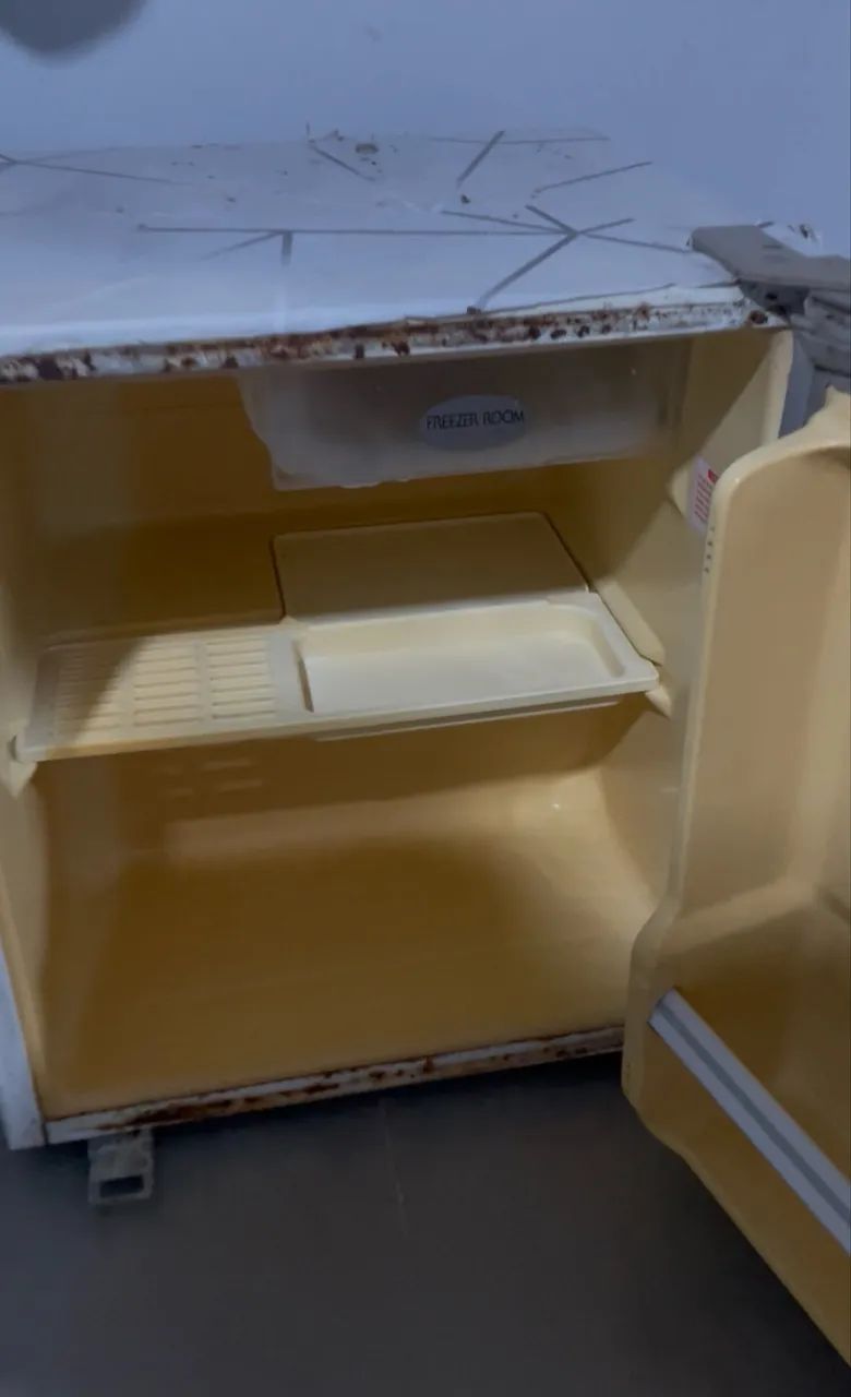 Vende frigobar e cama de solteiro Box  - Foto 4