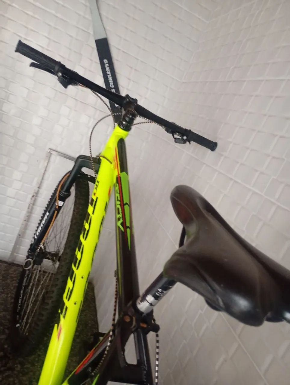 BIKE ARO 29 SEMI NOVA - Foto 4