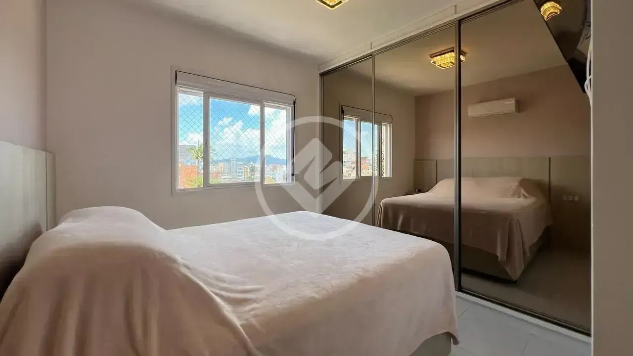 Apartamento com Vista Mar em Coqueiros  2 Quartos, Mobiliado e Pronto para Morar! - Foto 5