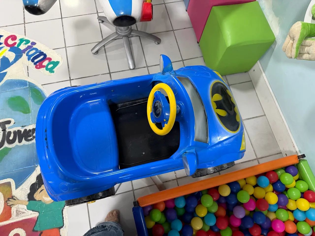 Carrinho para corte de cabelo infantil 