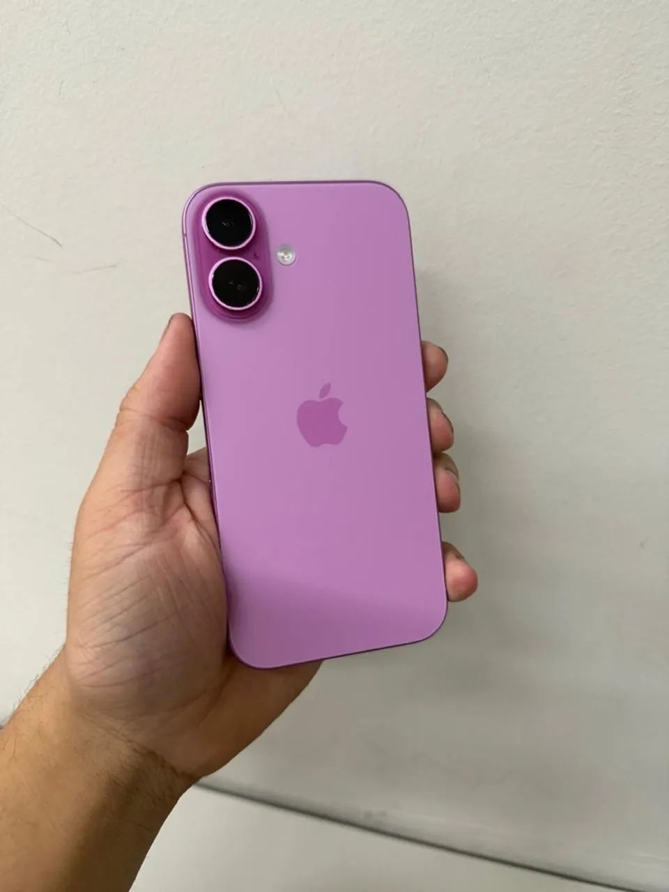 IPHONE 16 ROSA  