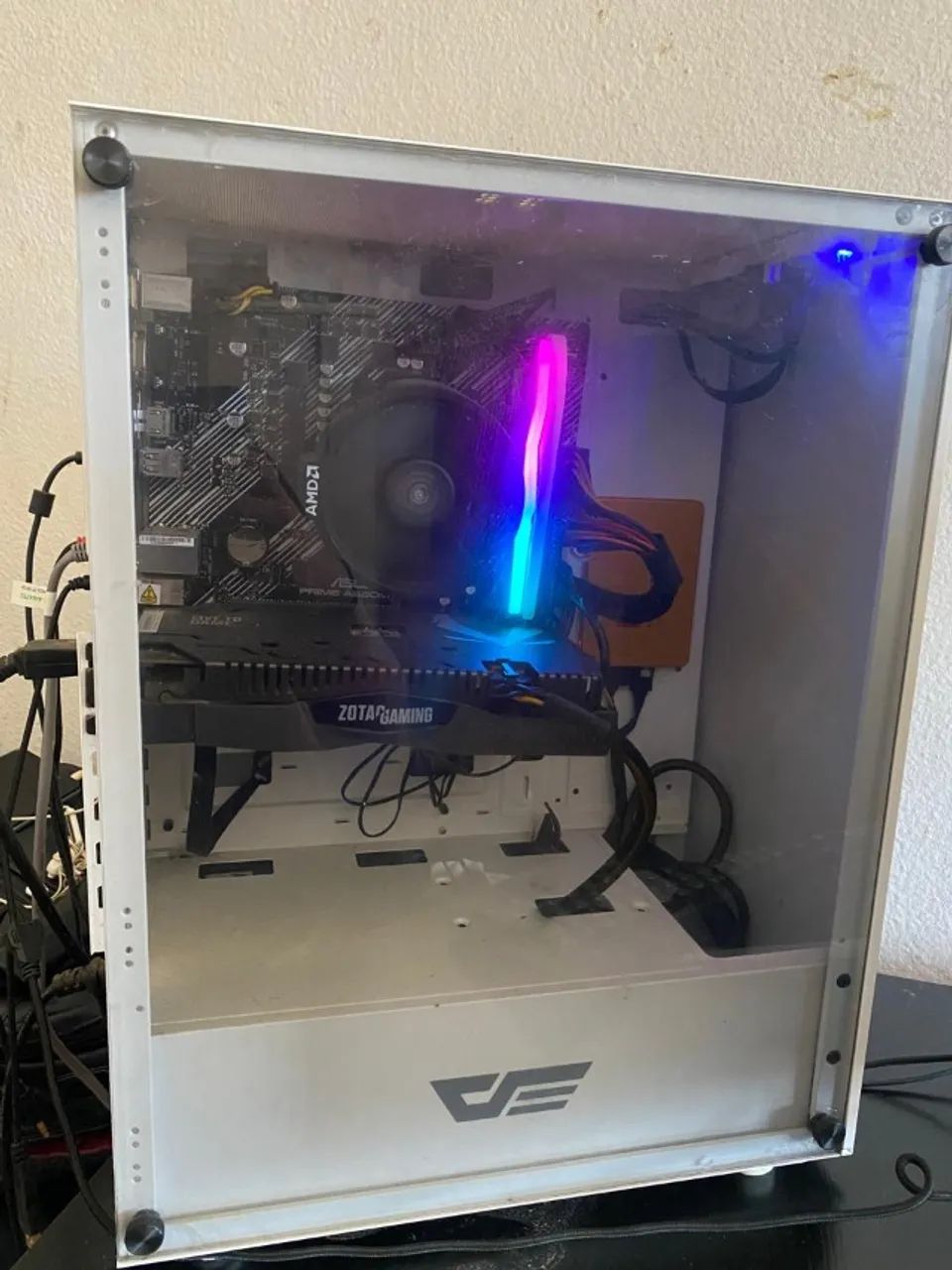 VENDO COMPUTADOR GAMER COMPLETO - Foto 2