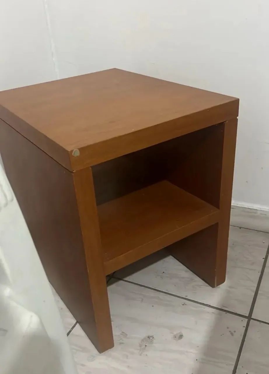 Mesa de cabeceira - 2 por 150,00 - Foto 5