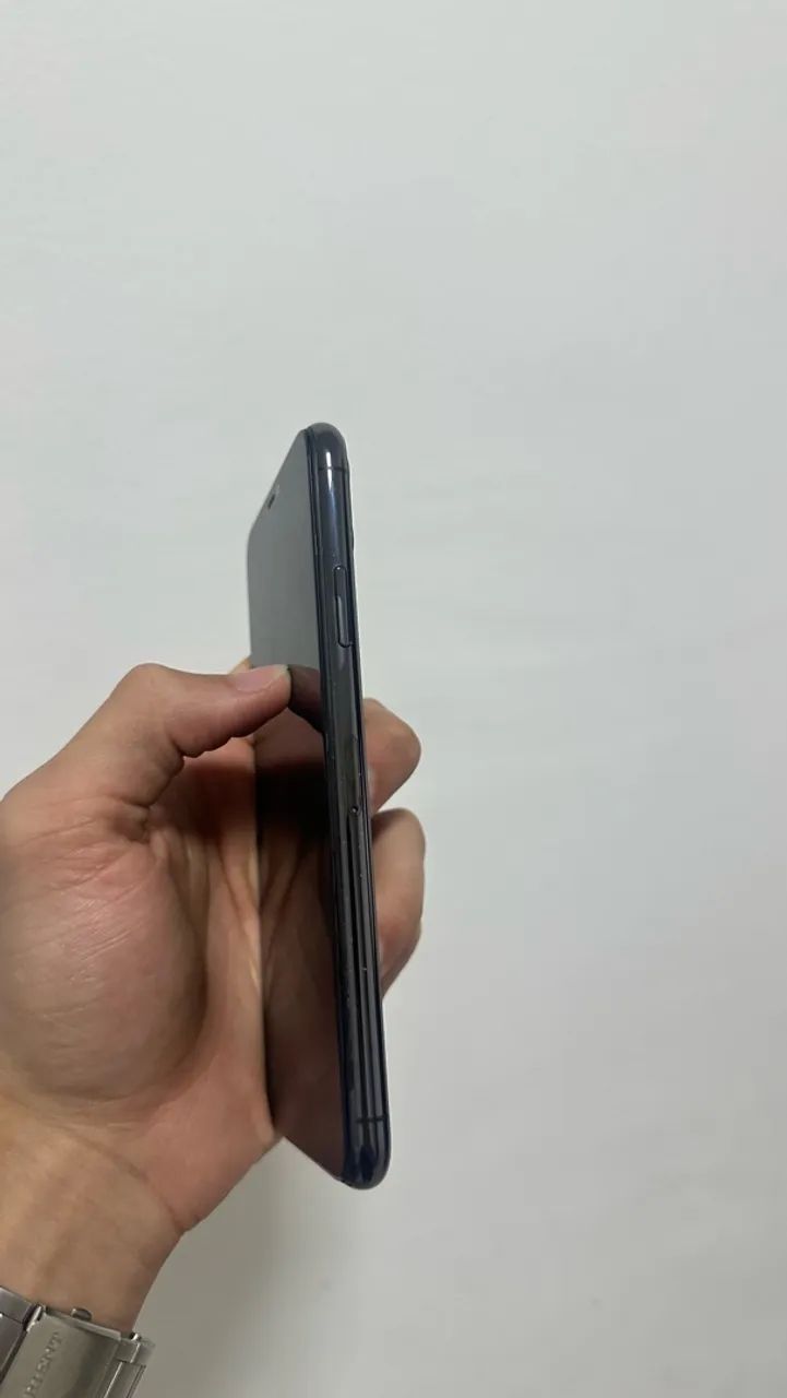 iPhone 11 Pro Max - pra sair hoje - Foto 2
