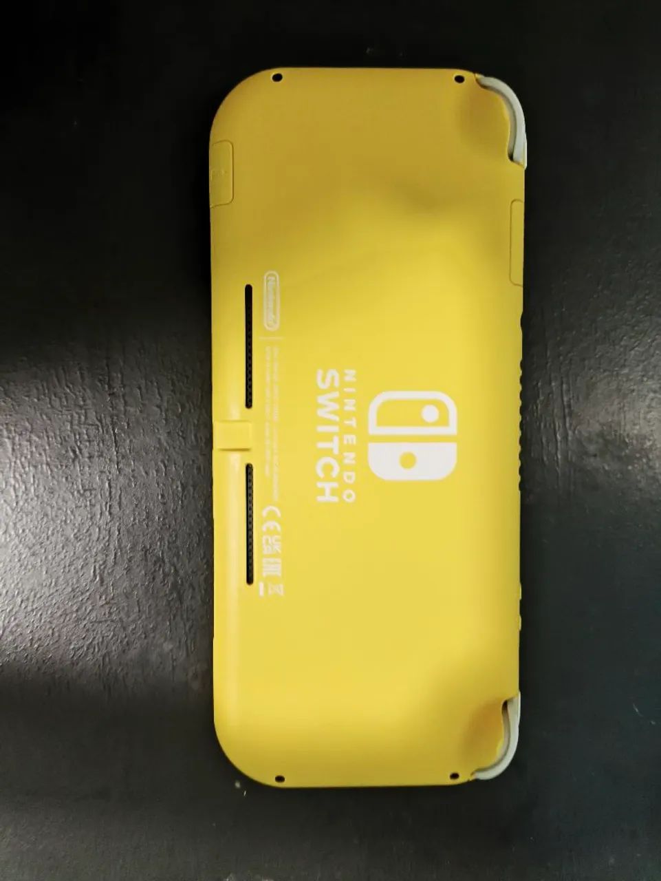 Nintendo switch lite em ótimo estado + cartão SD 64gb - Jogos de