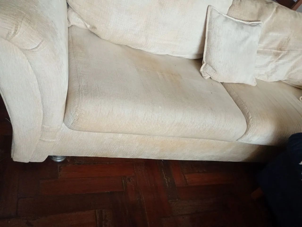 Sofá 4 lugares  - Foto 2