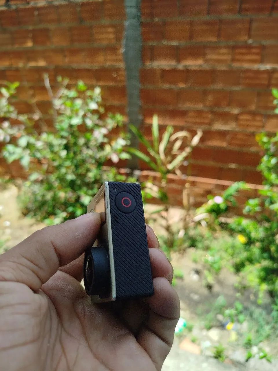 Vendo câmera Gopro 4 silver +cartão de 32gb original incluso  - Foto 4