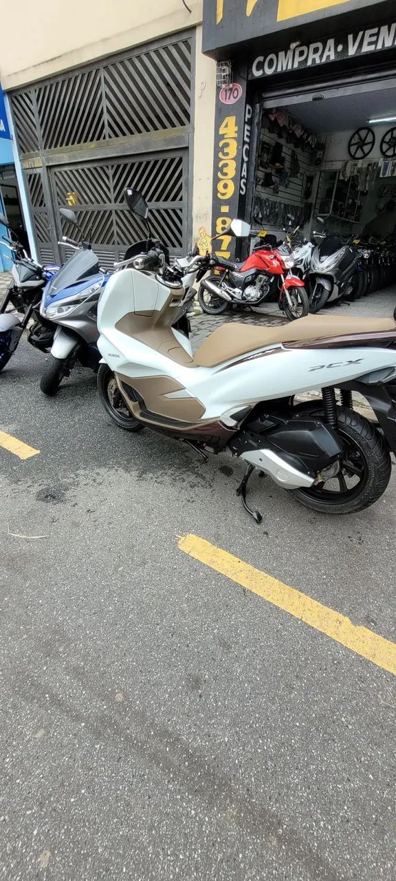 PCX 150 DLX ANO 2021 - Foto 2