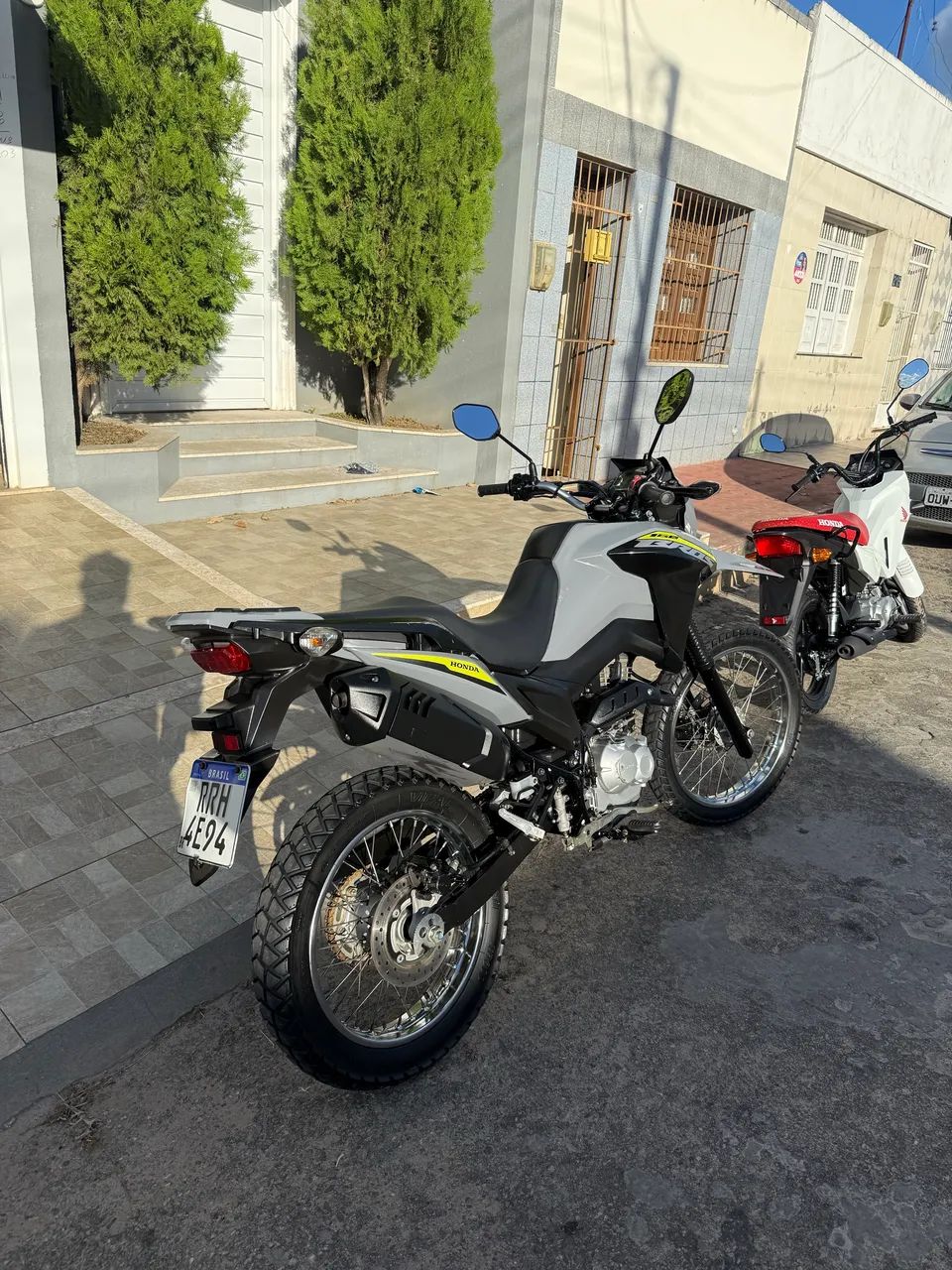Bros 160 abs, moto extra - Foto 2