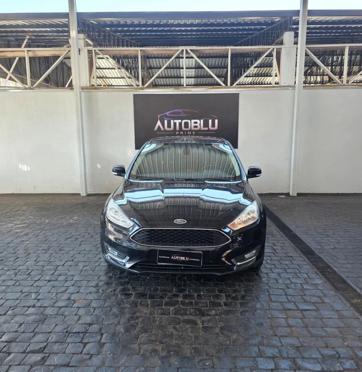 Ford Focus Fastback Se/se Plus 2.0 Flex Aut. 2016 - Foto 2