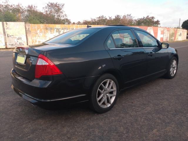Ford fusion v6 awd c/ teto