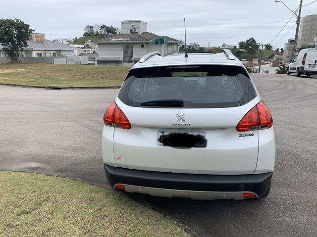 Peugeot 2008 Grif ano 2017 com teto - Foto 5