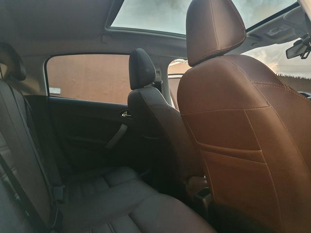 Peugeot 208 - Foto 7