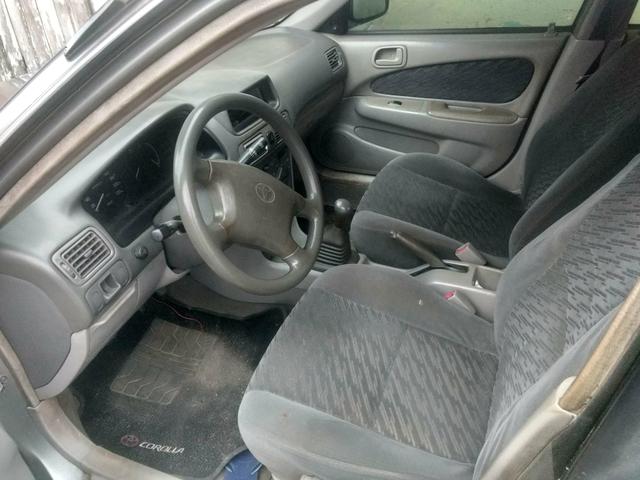 Vendo Corolla 2001 - Foto 2