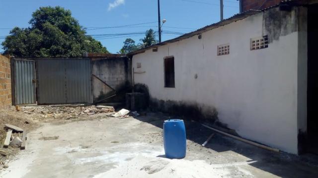 Vende-se esta Casa. Aceito carro de entrada - Foto 6
