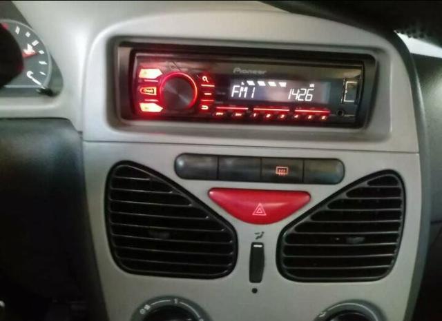 Fiat palio 1.0 ANO 2010 - Foto 9