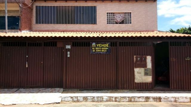 Excelente sobrado na Qr 210 em Santa Maria/DF Aceito troca