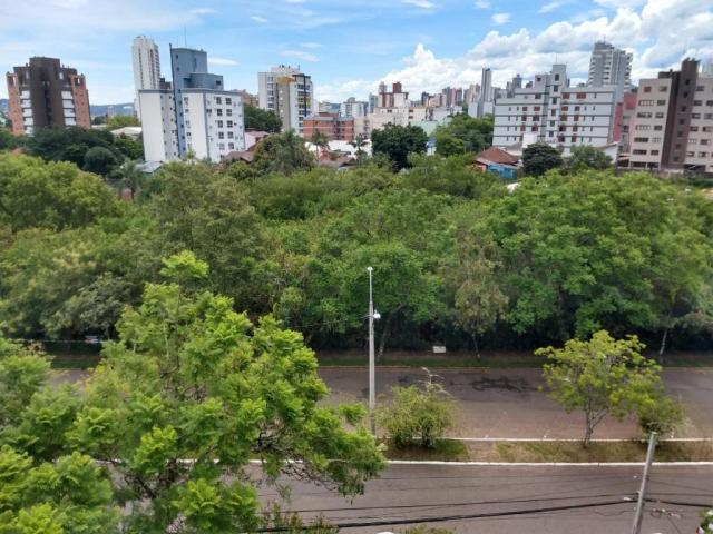 Apartamento de frente, 3 dormitórios, com água quente, localização privilegiada, oportunid - Foto 11