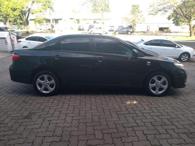 TOYOTA COROLLA 1.8 GLI 16V FLEX 4P MANUAL - Foto 2