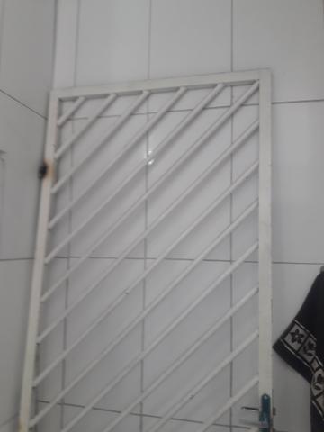 Portão 2.20 x 0.85 600 reais zap *