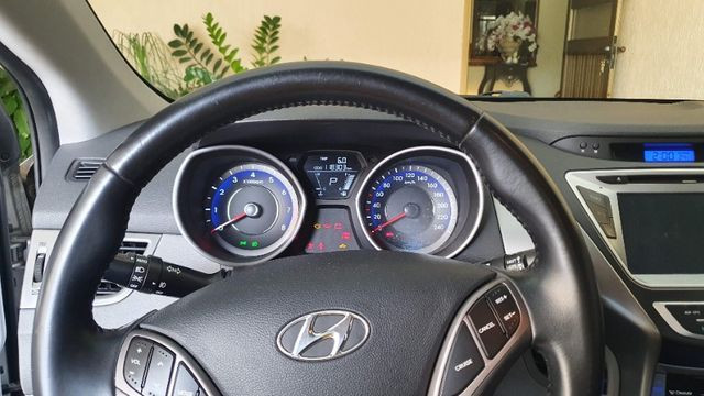 Hyundai Elantra 2013 muito bem cuidado - Foto 7