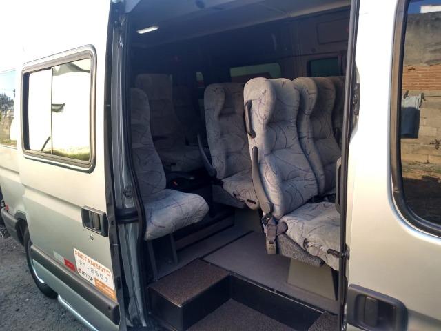Renault Master 2.5 Executiva - Foto 4