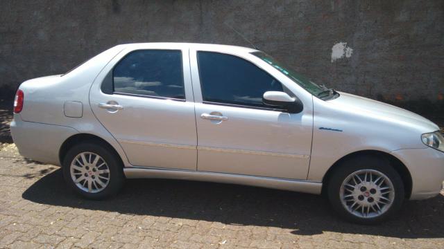 VENDO Siena 08/09- *interessados entrar em contato - Foto 2