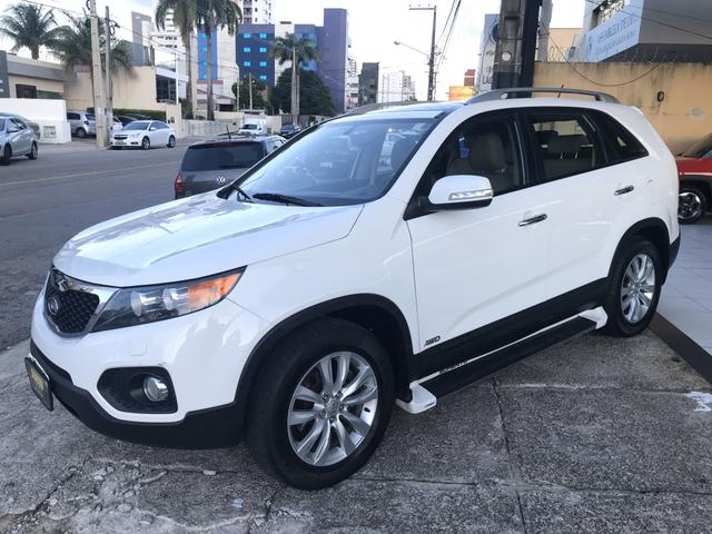 Kia Sorento EX2 V6 4x4 7 lugares com teto solar!