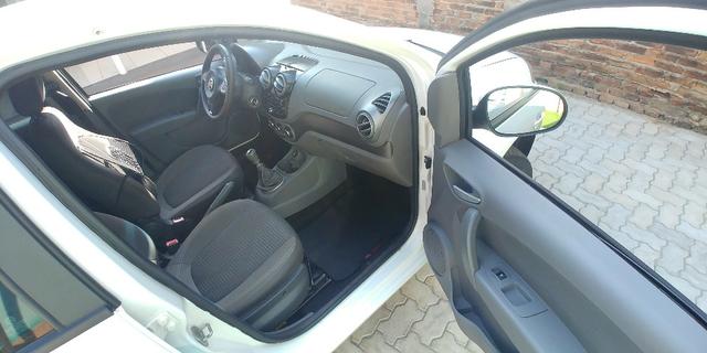 Vende-se Fiat Palio Attractive Flex em excelente estado de conservação! - Foto 7