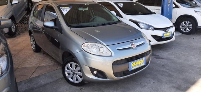 FIAT PALIO ATRACCTIVE 1,4 *2013