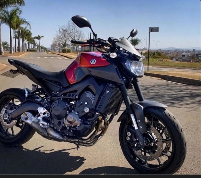 YAMAHA MT09