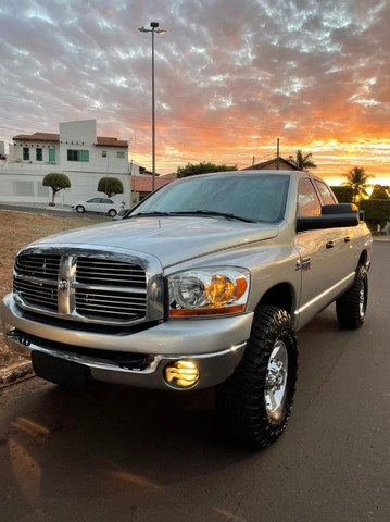 DODGE RAM 2500 5.9 4X4 05/05
