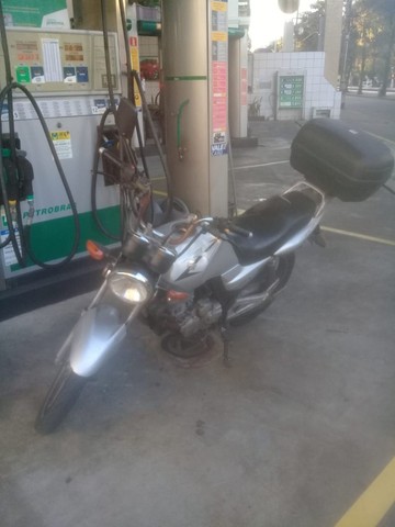 MOTO SUZUKI GSR150I