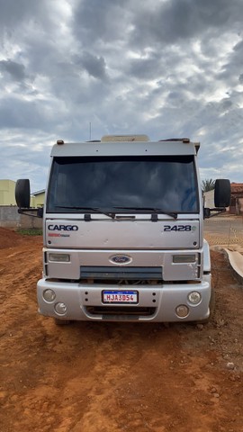 FORD CARGO 2428