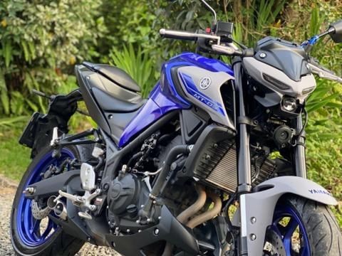 Moto Yamaha MT 03 (Parcelado no boleto)