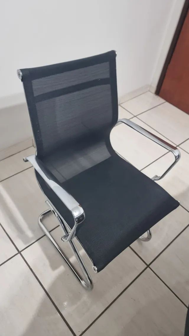 Mesa de reuniao alto padrão + cadeiras  - Foto 2