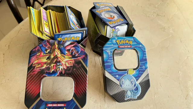 Caixa de cards pokemon  +22 anúncios na OLX Brasil