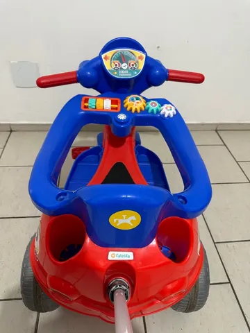 Triciclo Infantil Velocita Com Empurrador - Calesita - Toy Baby Aluguel de  Brinquedos para bebês e crianças