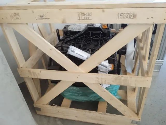 Motores Yanmar (Linha TNV) 4TNV e 3TNV - Foto 4
