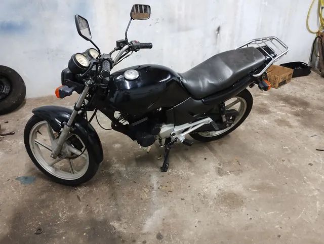 Reforma da CBX 200 Strada 