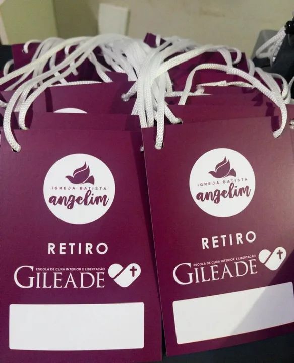 Crachás para eventos com cordão  - Foto 3