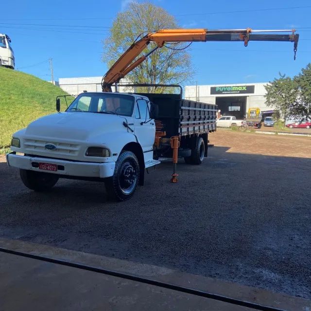 FORD 12000 4X2 MUNCK 