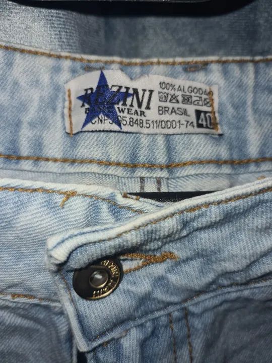 Short Jeans Desfiado tam. 40 - Foto 3