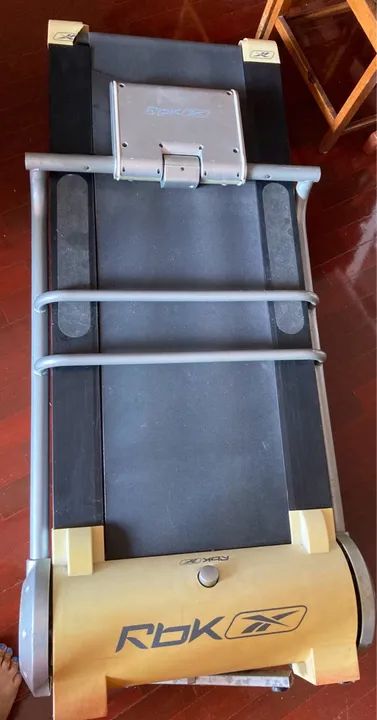 Esteira Rebook  - Foto 4