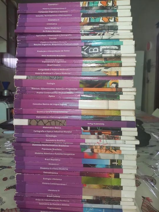 LIVROS PARA CONCURSOS E VESTIBULARES