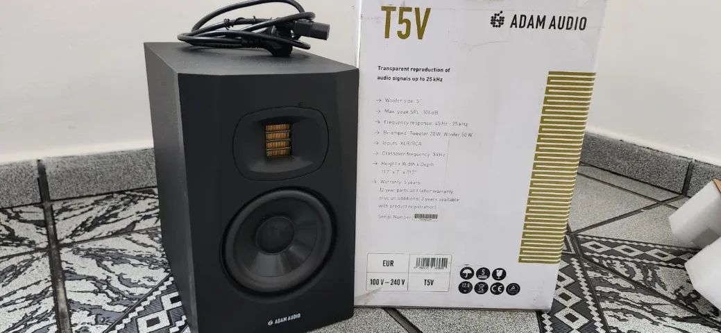 Par de Monitores de áudio ativo ADAM Audio T5V - Foto 3