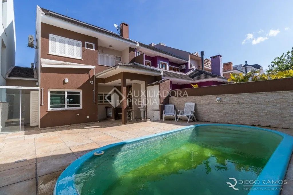 CASA COM PÁTIO E PISCINA 3 DORMITÓRIOS SUÍTE COM CLOSET E BANHEIRA DE HIDRO NO ECOVILLE - Foto 5