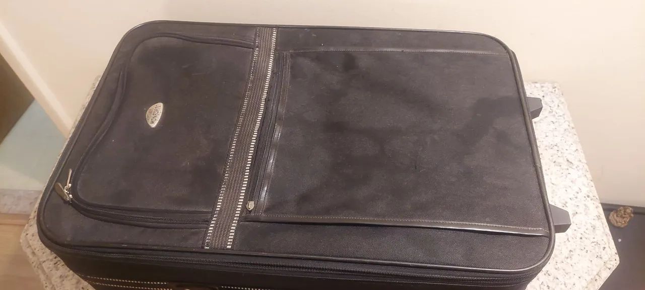 Mala de Viagem Preta - Ótimo estado! - Foto 2