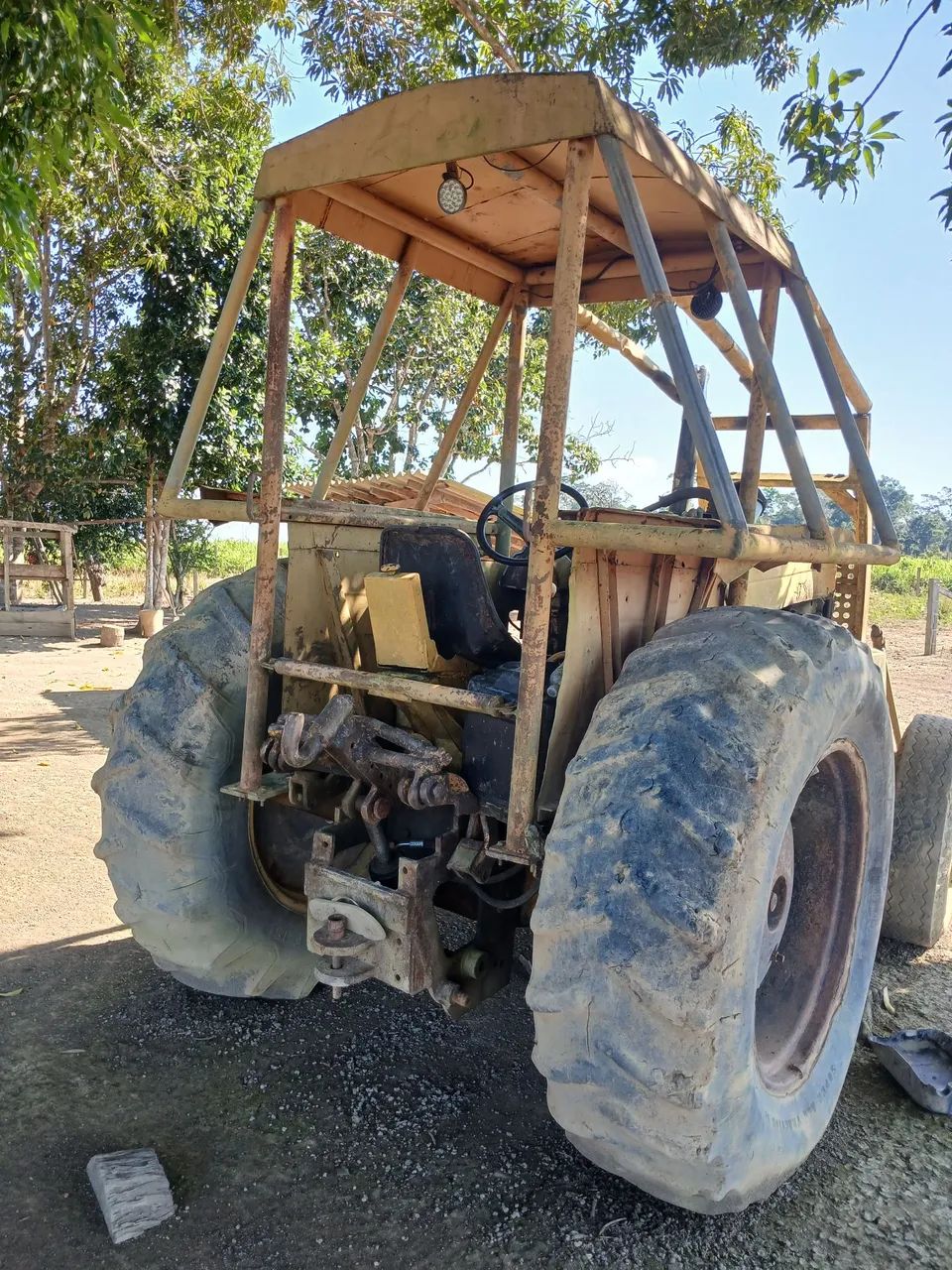 Vendo ou troco Trator CBT  - Foto 2