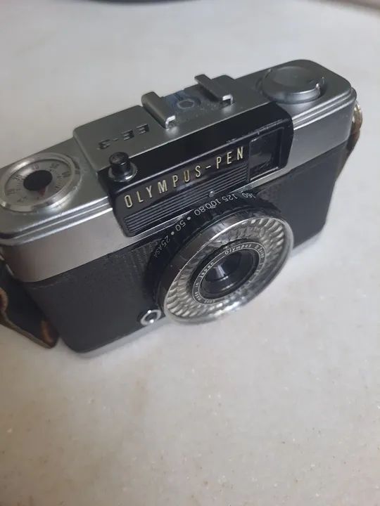 Câmera Olympus Pen Analógica EE-3 - Câmeras e Filmadoras - Menino
